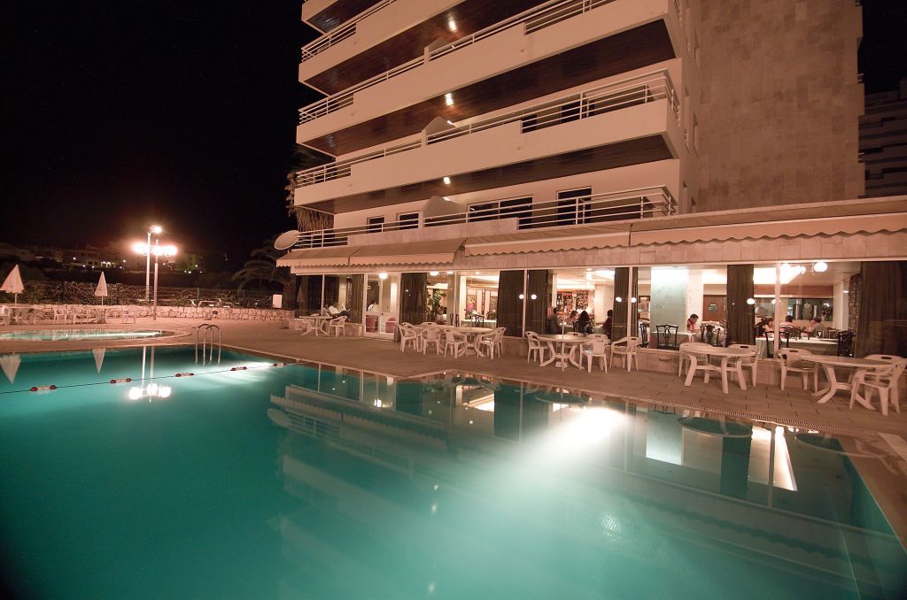 Interpass Vau Hotel Apartamentos Portimao Ngoại thất bức ảnh